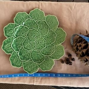 BORDALLO PINHEIRO GERANIUM CHARGER PLATE